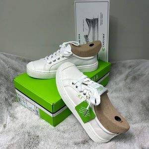 Cariuma The Oca Low White Canvas Sneaker Women SZ 5.5 NIB, Rio, Brasil